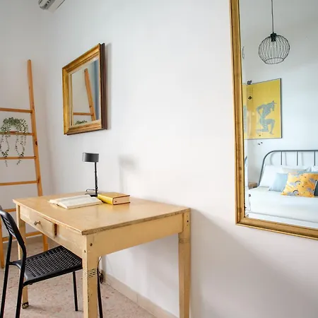 Perfetto Per Famiglie Accogliente E Spazioso A 15 Min Dalla Metro Appartement *