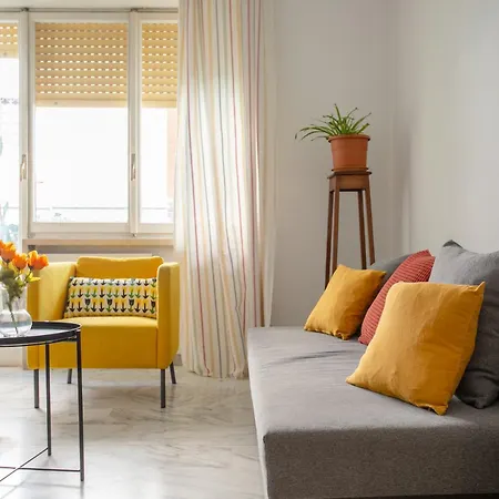 Perfetto Per Famiglie Accogliente E Spazioso A 15 Min Dalla Metro *